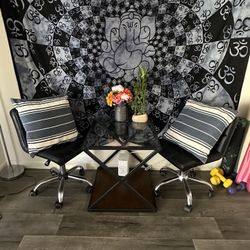  Leather black armless swivel office chairs 