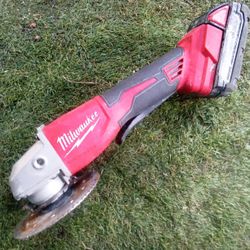 Milwaukee Grinder 