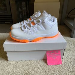 Jordan 11 low Citrus Size 8 Womens 