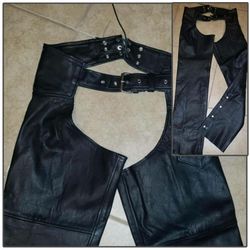 NEW UNISEX MEN'S WOMEN'S ADULT SIZE MEDIUM BLACK INTERSTATE GENUINE LEATHER RIDING MOTORCYCLE GEAR PROTECTIVE CHAPS