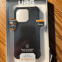 UAG Metropolis LT Case – iPhone 13 – MagSafe – Brand New