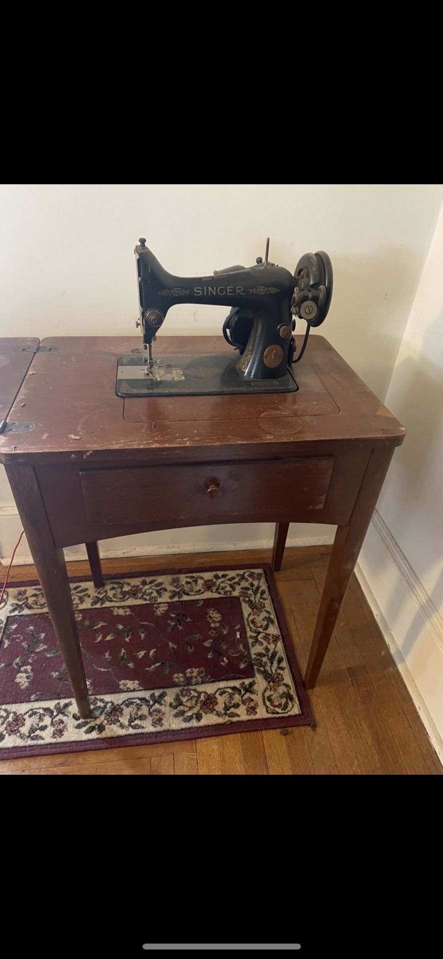 1930s Antique Singer Sewing Machine Table Wood 