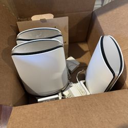 Netgear Orbi RBKE963 Mesh Wifi Router / Access Points