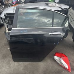 2013 - 2017 Honda Accord Driver Rear Door Left