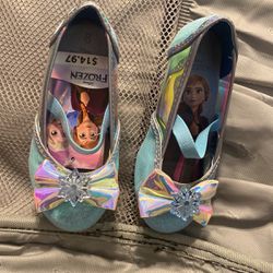 Zapatillas Frozen Para Niñas for Sale in Ysleta TX - OfferUp