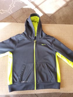 Boys size 7