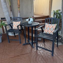 Beautiful Bistro Patio Set 2 Barstools 1 Table Outdoor Furniture 