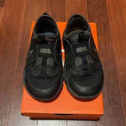 Size 9 Toddler Nikes