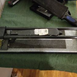 Nattco Tile Cutter