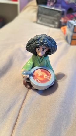 Exclusive Bruno McDonald’s toy
