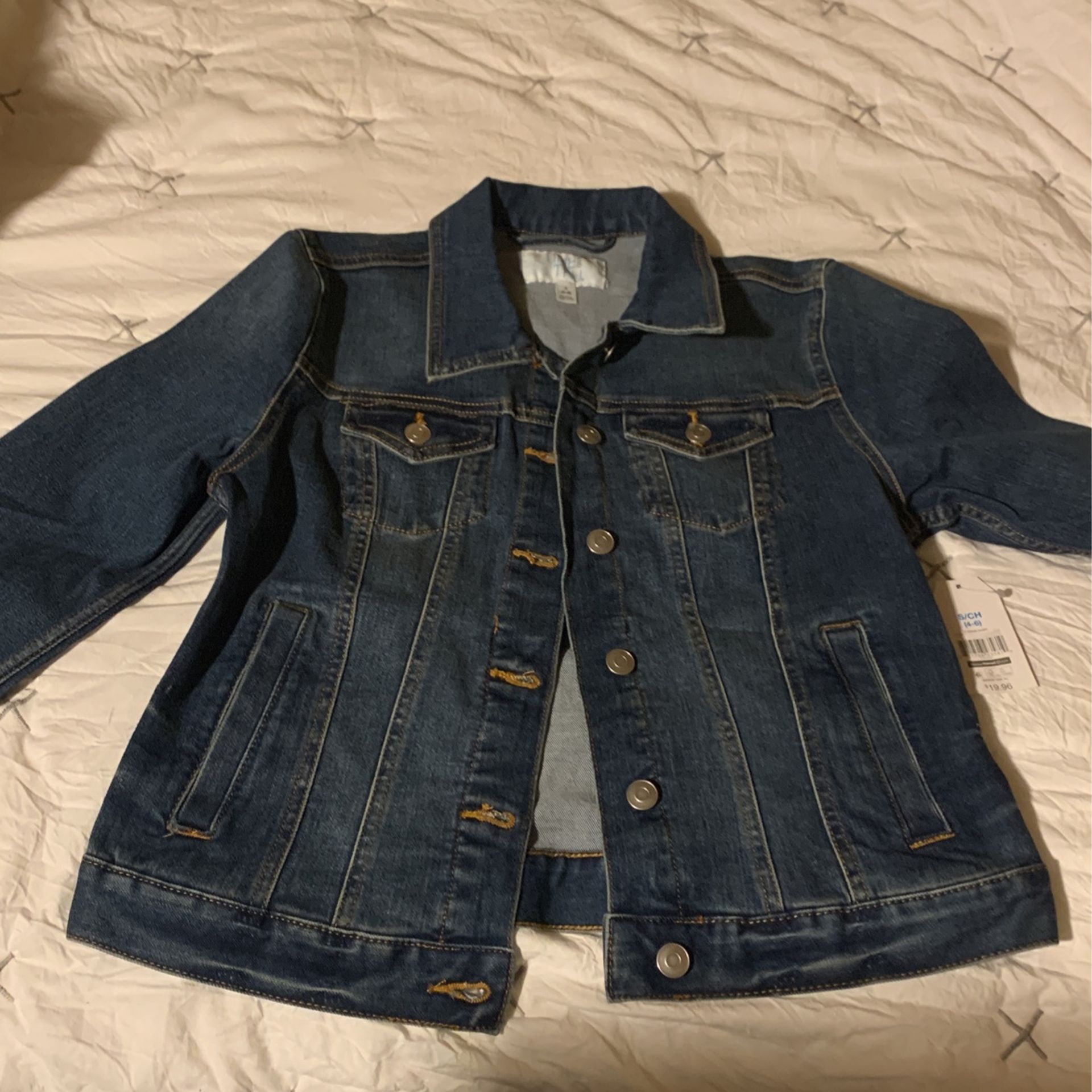 Big Kids Jean Jacket Brand New Never Worn Size S(4-6)