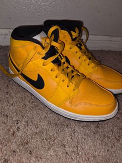 Nike Air 1sMens size 9  Brand New No Box