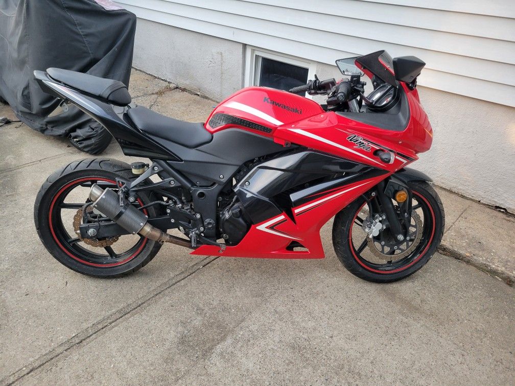 2012 Kawasaki Ninja 250r