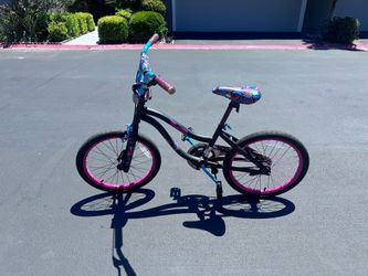 Monster High 20" Bike, Black