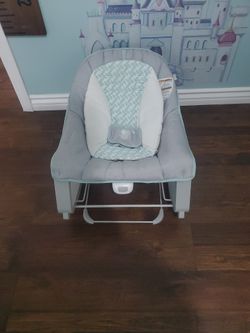 Ingenuity Bouncer (Gray)