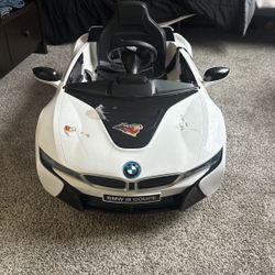 BMW i8 Toddler Car