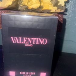 Valentino Born In Roma Men 