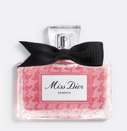 2025 DIOR Miss Dior ESSENCE de Parfum 3.4 FL. oz. / 100ml Spray NEW & SEALED