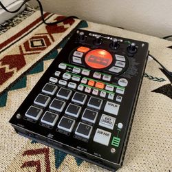 Roland SP-404 A