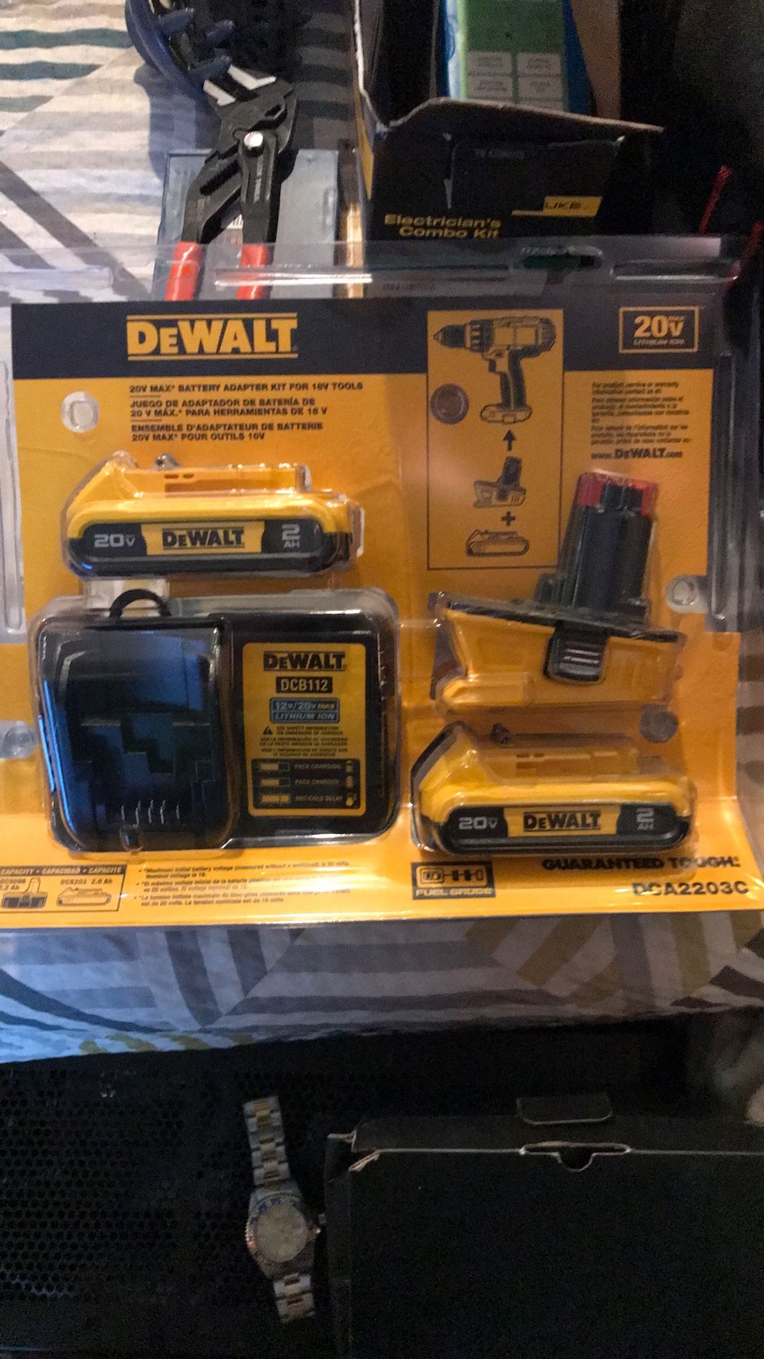 Dewalt 20v Max Battery Adapter Kit For 18v Tools