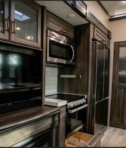 RV fifth wheel by Grand design