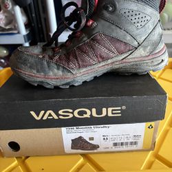 Hiking Boots - Used Vasque OBO