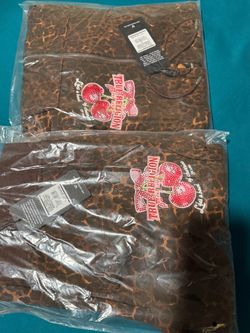 Small TR Sweatsuit