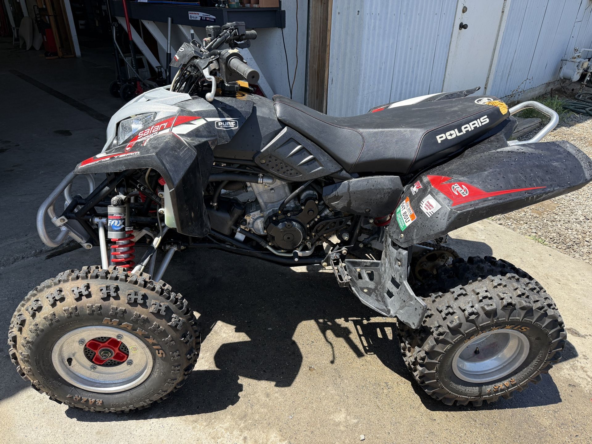 Polaris predator 500 the year is a 2006