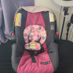 Graco Car Seat 