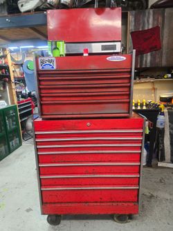 Vintage Snap On Top and Bottom Chest - NEW LINERS!