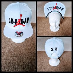 MICHAEL JORDAN SNAPBACK HAT. 