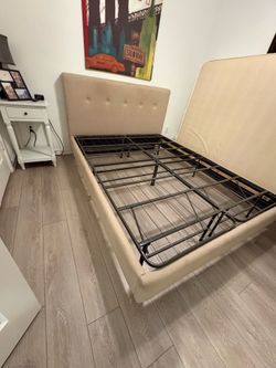 Modern Tufted Tan Queen Bed