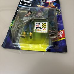 Aliens Space Marine Lt. Ripley Action Figure Kenner 1992 Real Flame Action