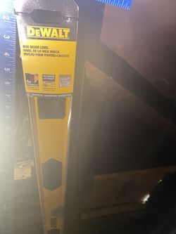 DEWALT 48 in. Magnetic Box Beam Level