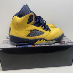 Jordan Retro 5 Michigan Shoes 205568