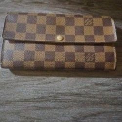 Louis Vuitton Women's Wallet