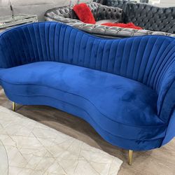 💎💎HUGE DISCOUNT ON BLUE VELVET 3pc Sofa,, Loveseat & Chair!💎💎 