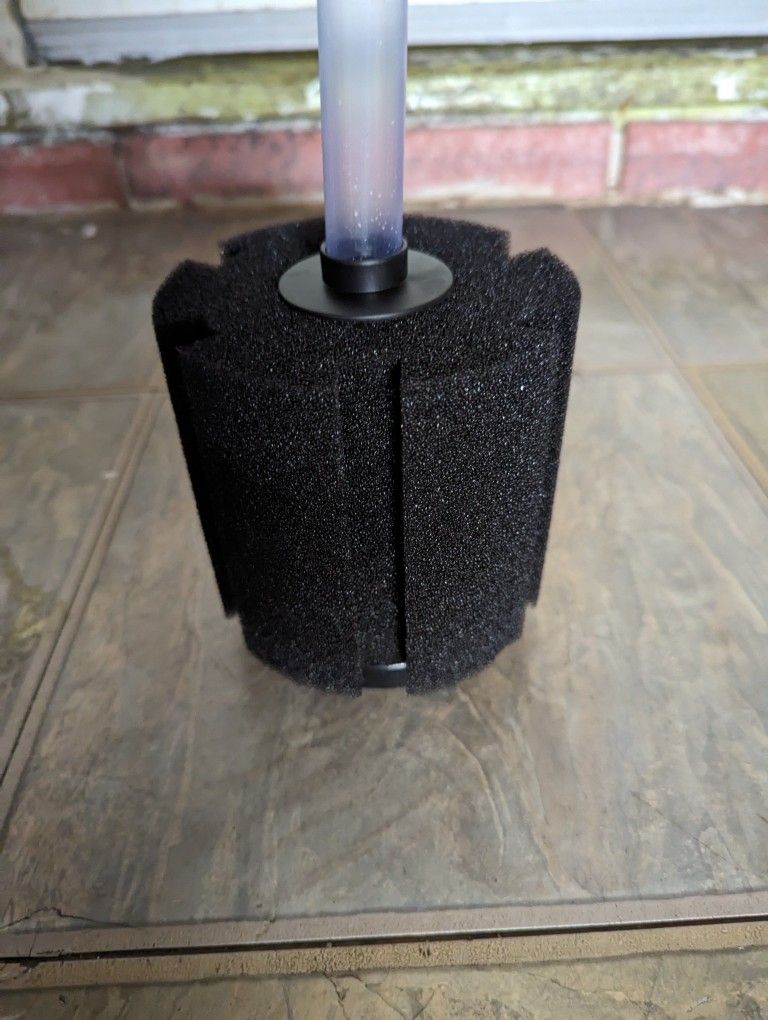 FISH TANK SUPPLIES AND DECORATIONS!!! HIT ME UP