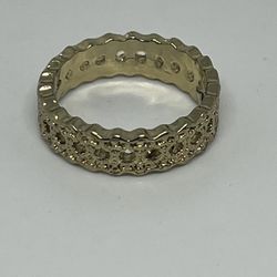 Costume Jewelry Ring 