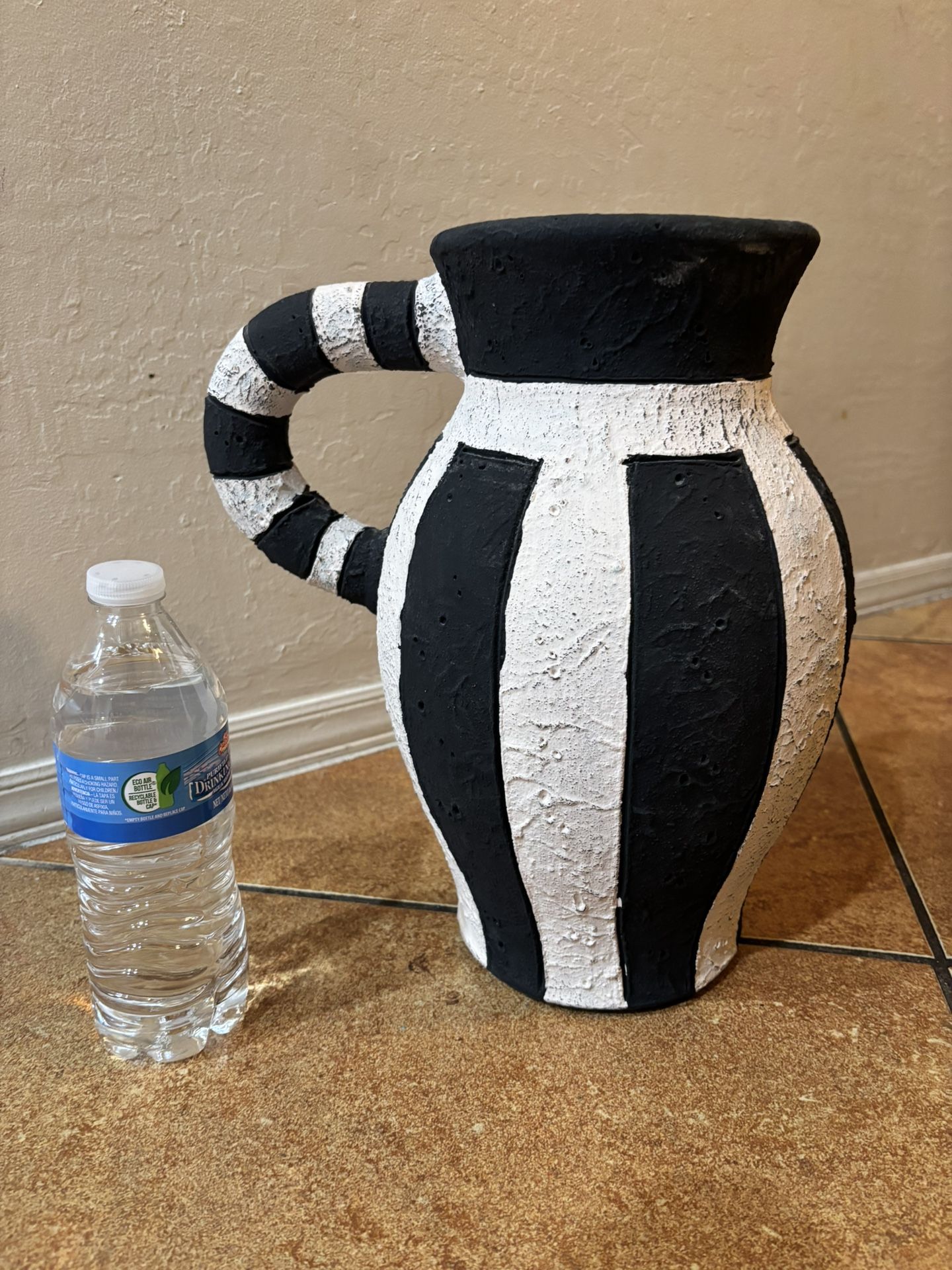 Beetle Juice Flower Vase!!!