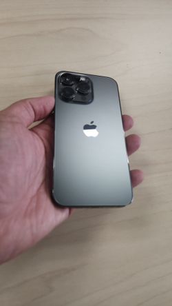 ⬛️ Iphone 13 pro ⬛️256gb  ⬛️unlock any sim  560