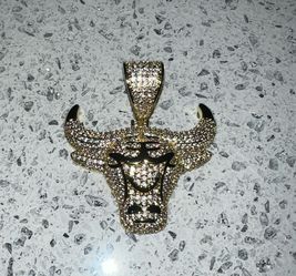 New Cubic Zirconia “Chicago Bulls” pendant