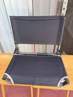 Stadium chair