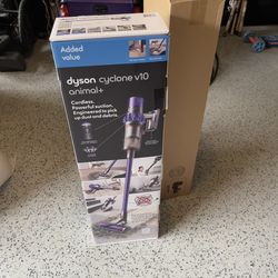 Dyson V10 Animal  New!! 🔥🔥🔥🔥🔥