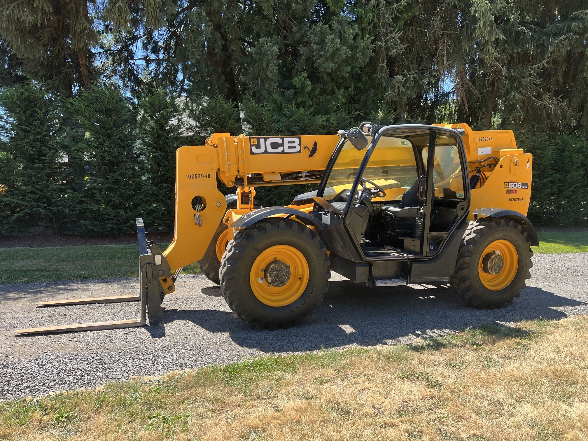 2018 JCB 506-36 Telehandler - 6,000lb Lift - 36FT Lift - 1,870 Hours