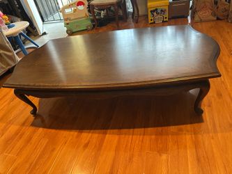 Living room center table
