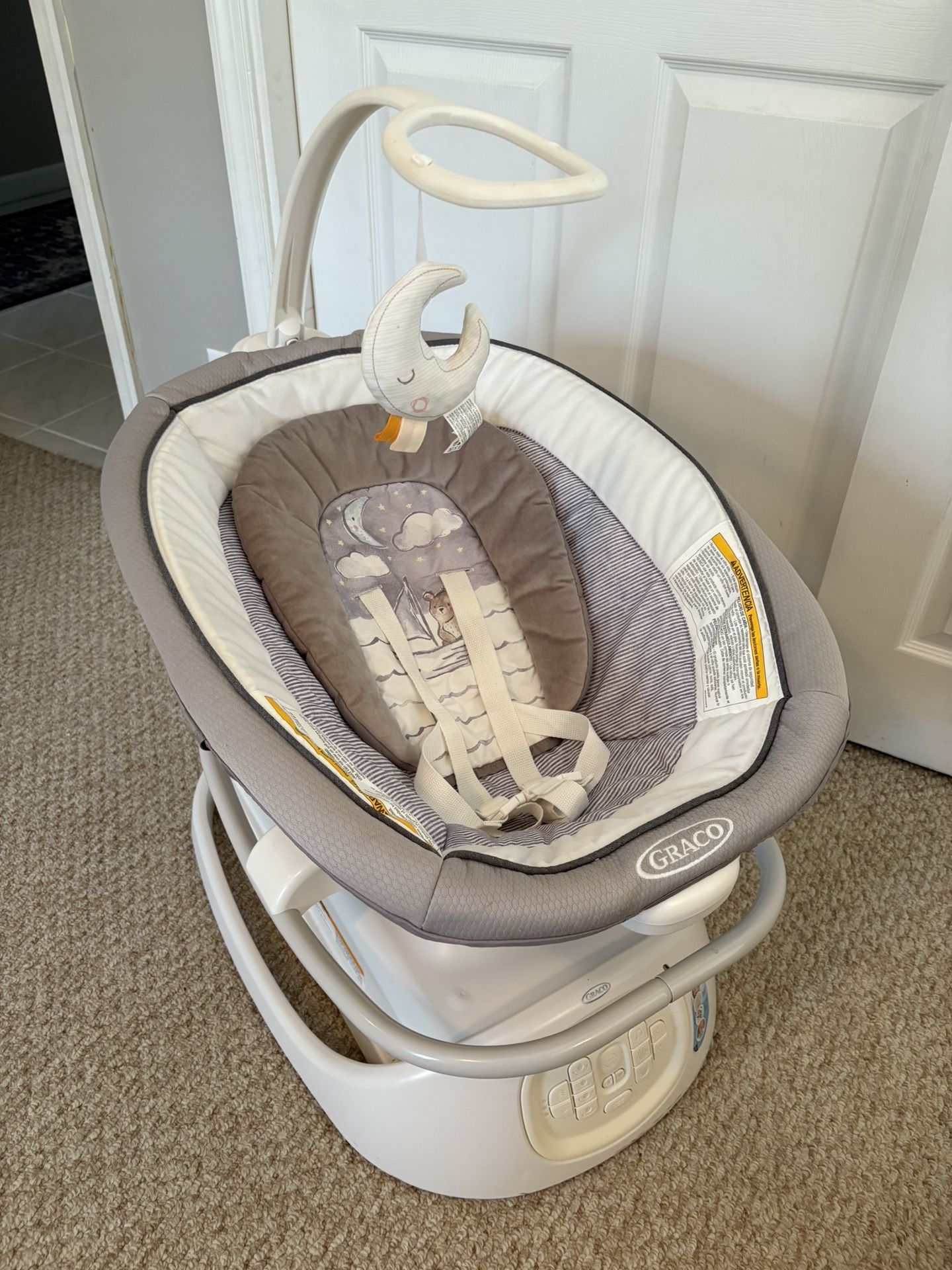 Sense 2 Soothe Swing w/ Cry Detection by Graco