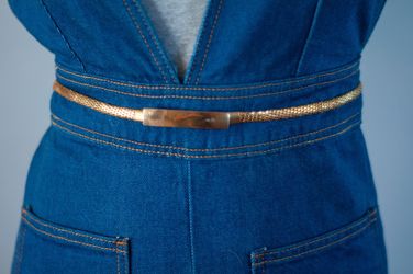 Vintage adjustable gold belt