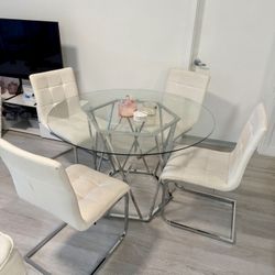 Round Glass Dining Table & Chairs