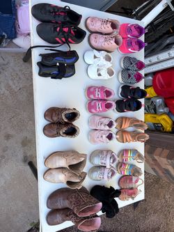 Toddler girls’ shoes